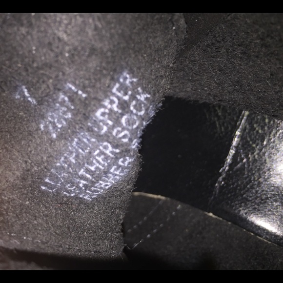 J.CREW From ITALY Suede Leather Booties 7 GUC - Picture 3 of 8